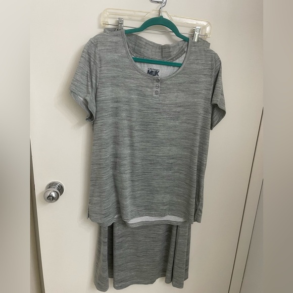 Henley shirt and skirt two-piece set - Picture 13 of 14